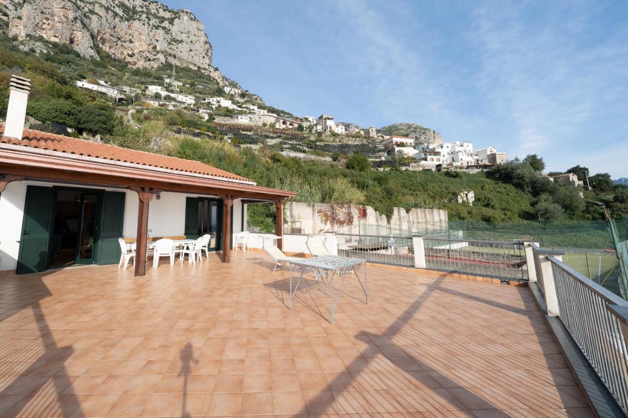 Il Rifugio Del Merlo Amalfi Bagian luar foto